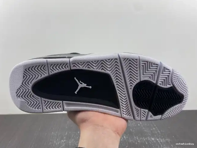 4 (2013) Retro Jordan Pack 626969-030 Fear 0526
